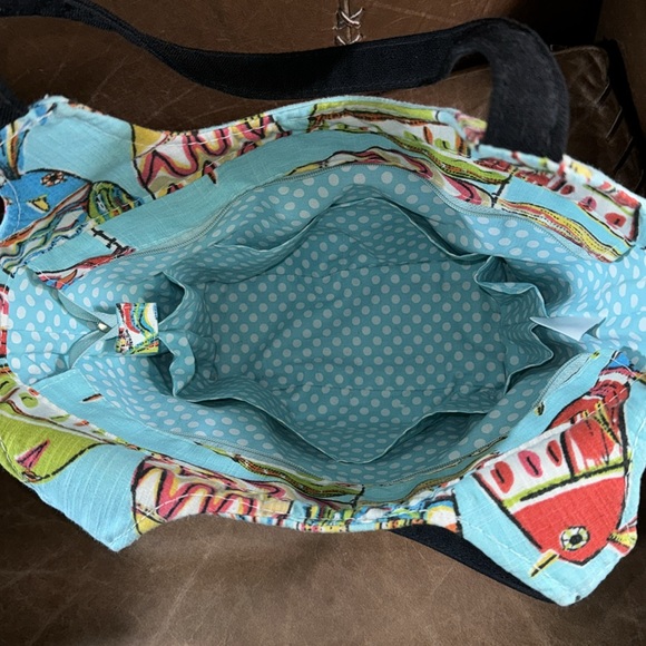 Berkshire Bags Sorrento Zip Top Multi-Pocket Artistic Fabric Footed Tote Bag - Picture 4 of 12